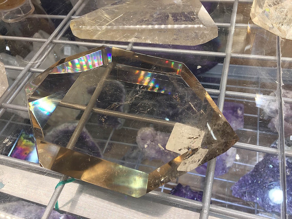 Crystal Booth Display 14 Elegant Crystals & Gems