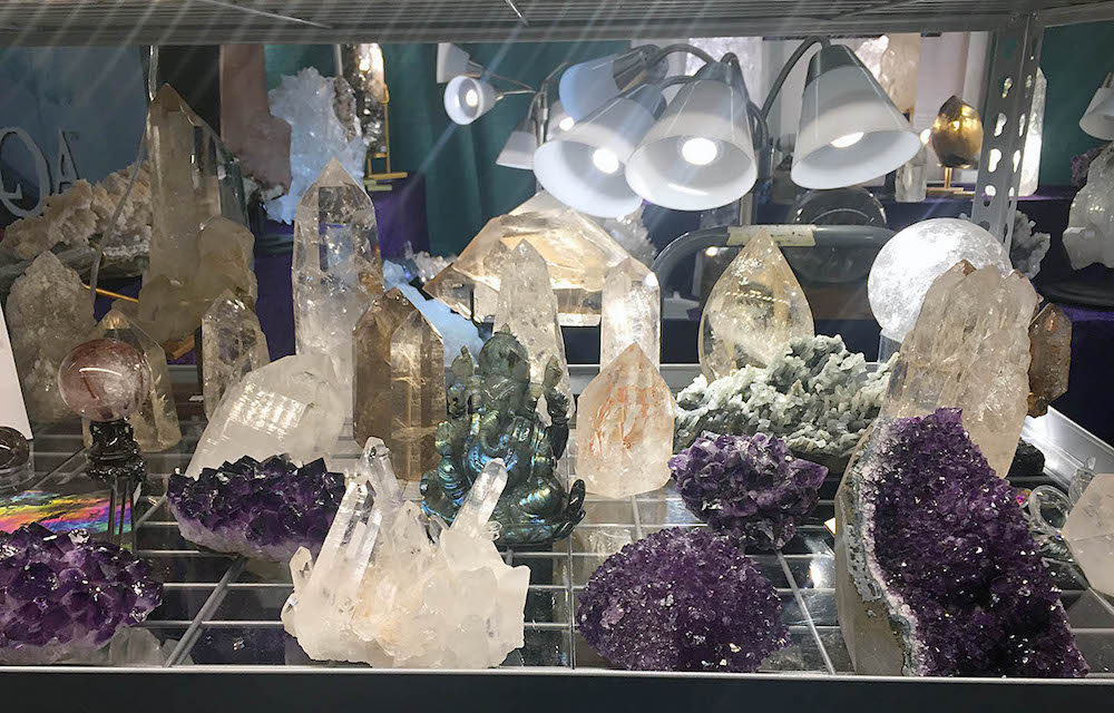 Crystal Booth Display 17 Elegant Crystals & Gems