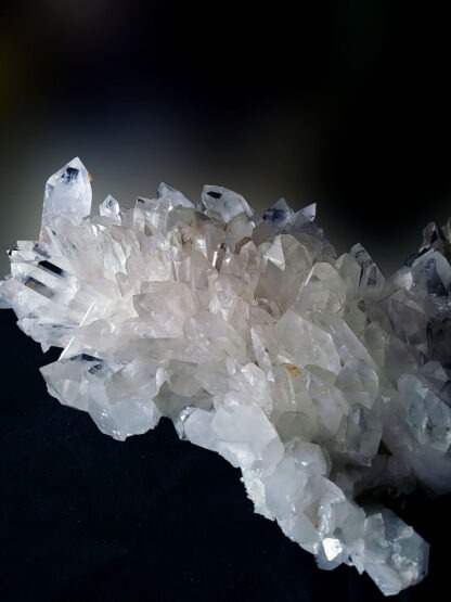Pair of Matching Natural Crystal Plates - Image 4